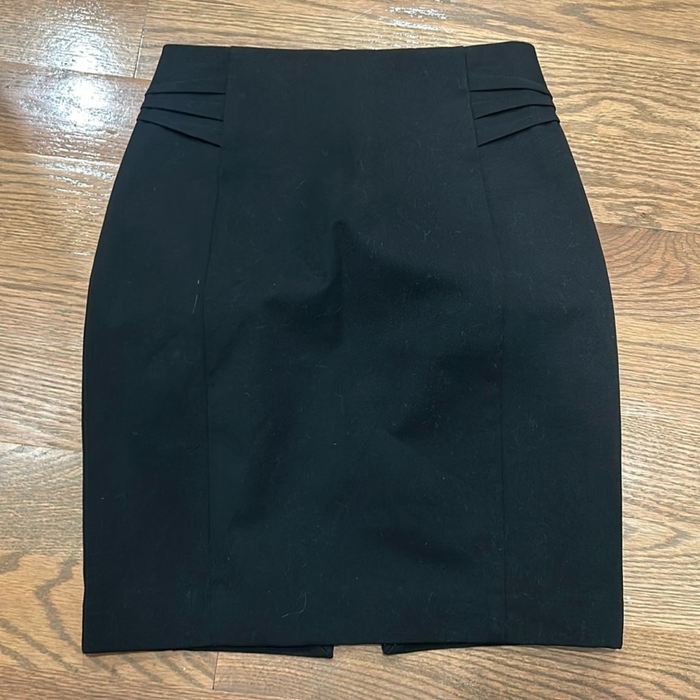 High waist pencil skirt